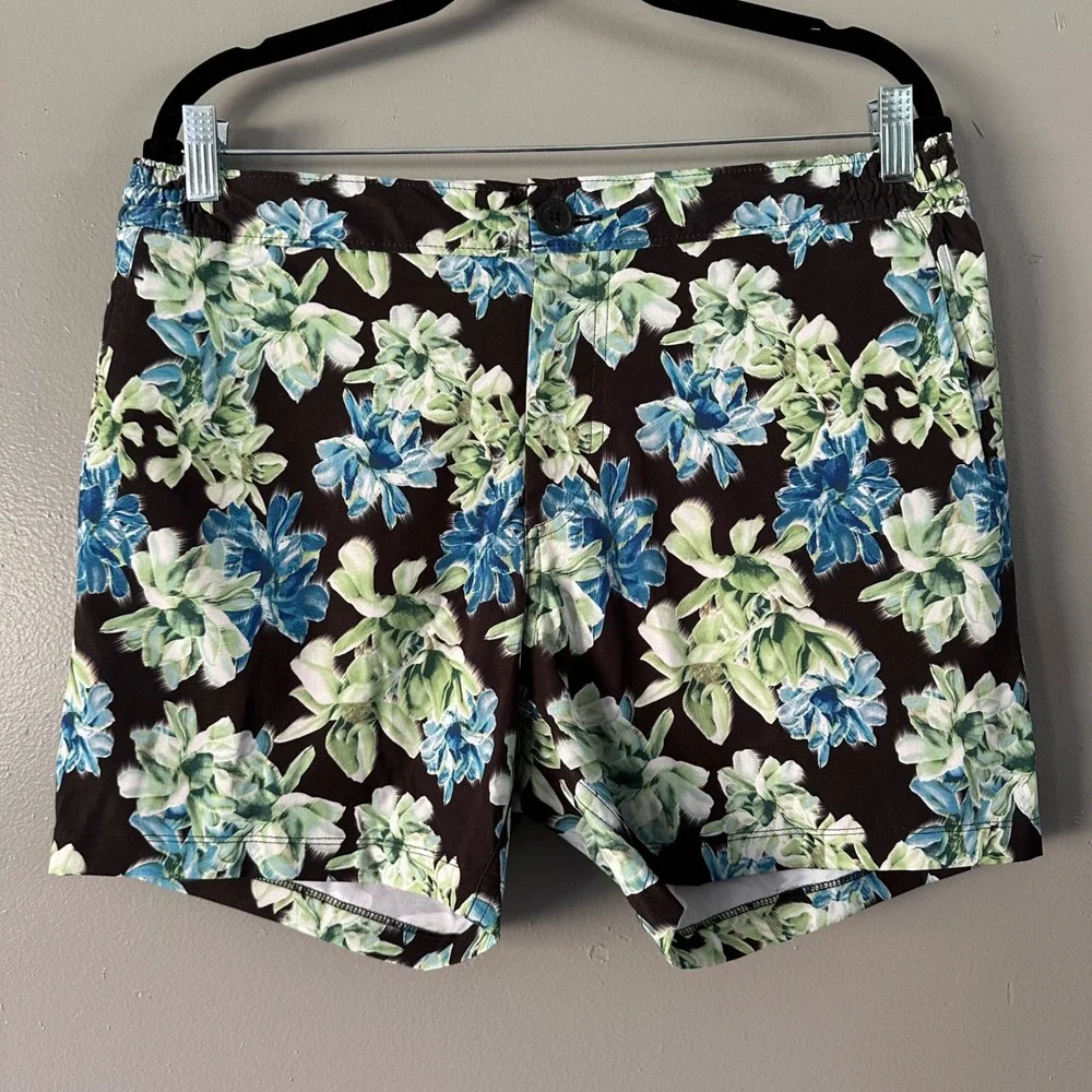 Good Man Brand Hybrid Shorts | Black‎ + Blue & Green Floral